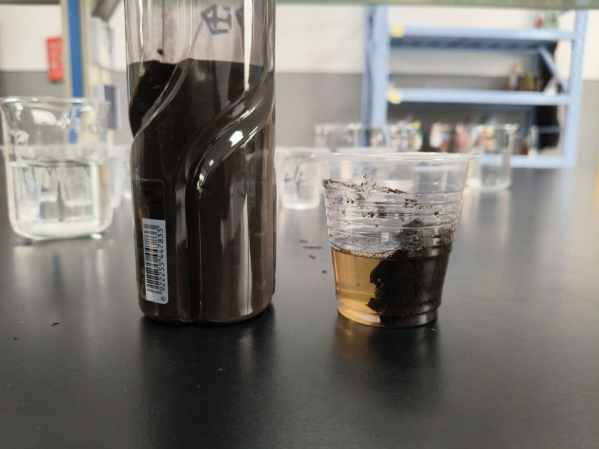 Polyacrylamide jar test for paper mill wastewater treatment